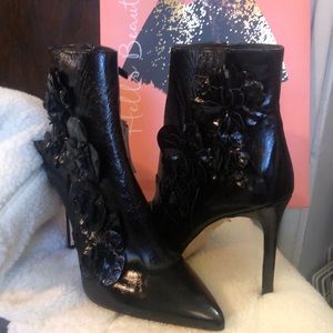 Zara. Basic Collection Leather Shoes